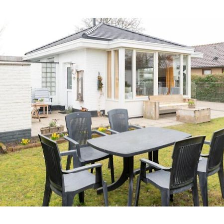 Quiet Location Yet Close To The Beach And Center Large Enclosed Garden Renesse Exterior foto