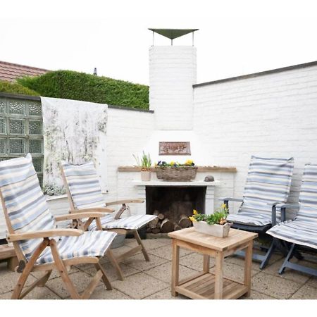 Quiet Location Yet Close To The Beach And Center Large Enclosed Garden Renesse Exterior foto
