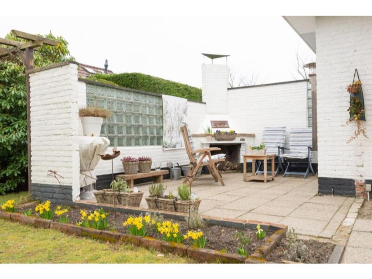 Quiet Location Yet Close To The Beach And Center Large Enclosed Garden Renesse Exterior foto